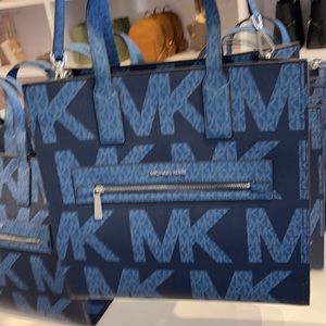 MICHAEL KORS KENLY LARGE NS TOTE
